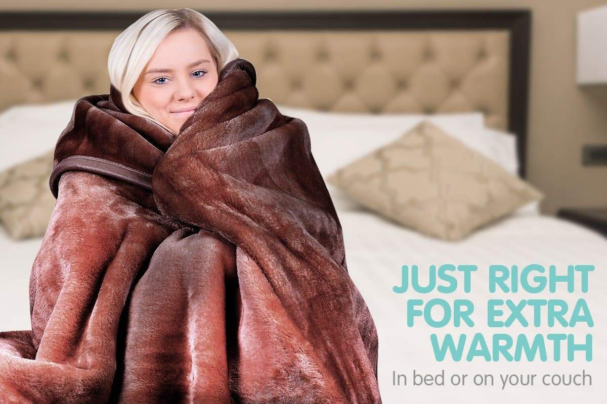 600GSM Large Double-Sided Faux Mink Blanket - Chocolate