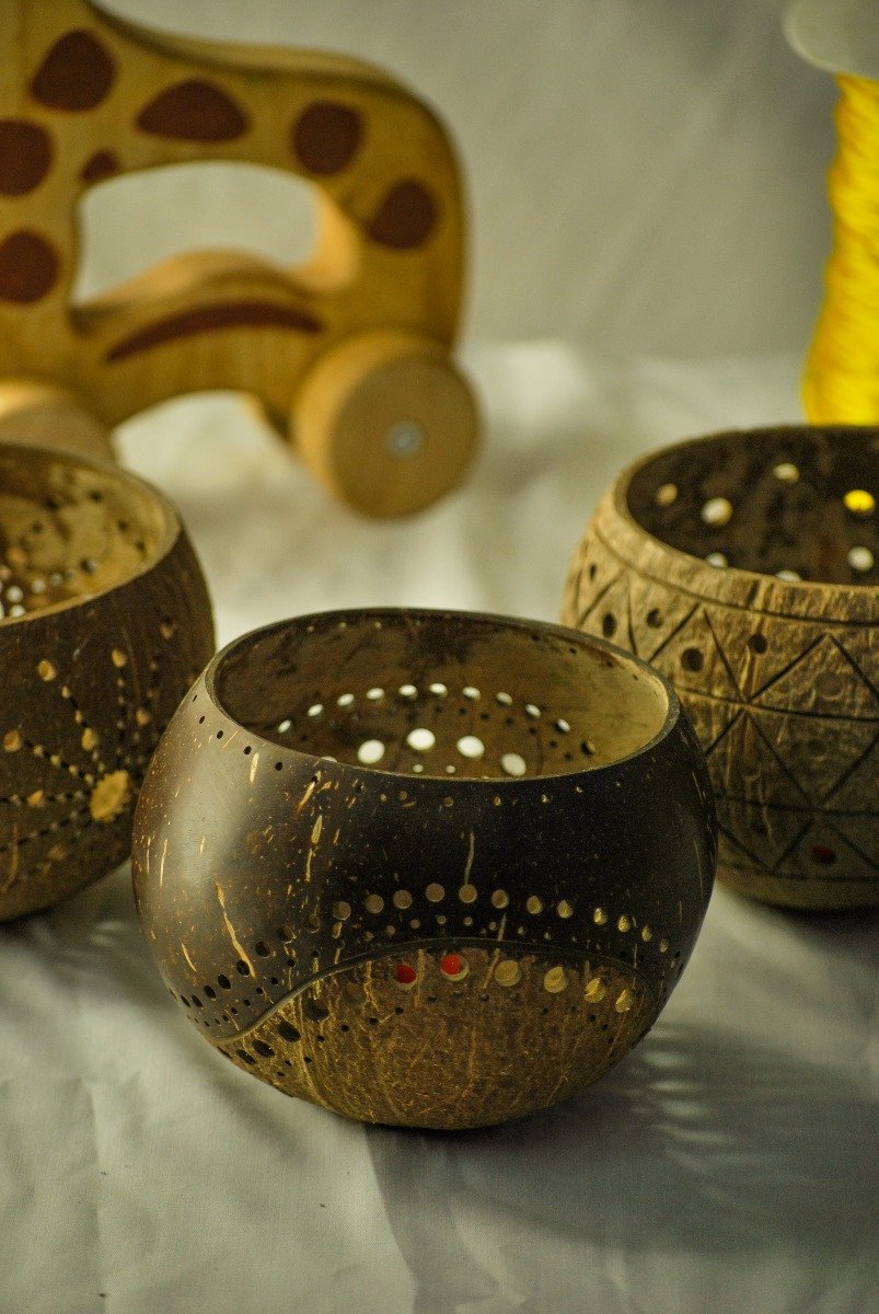Home & Garden Coco Candle holder- The Moon light