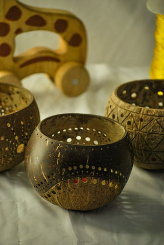 Coco Candle Holder- The Moon Light