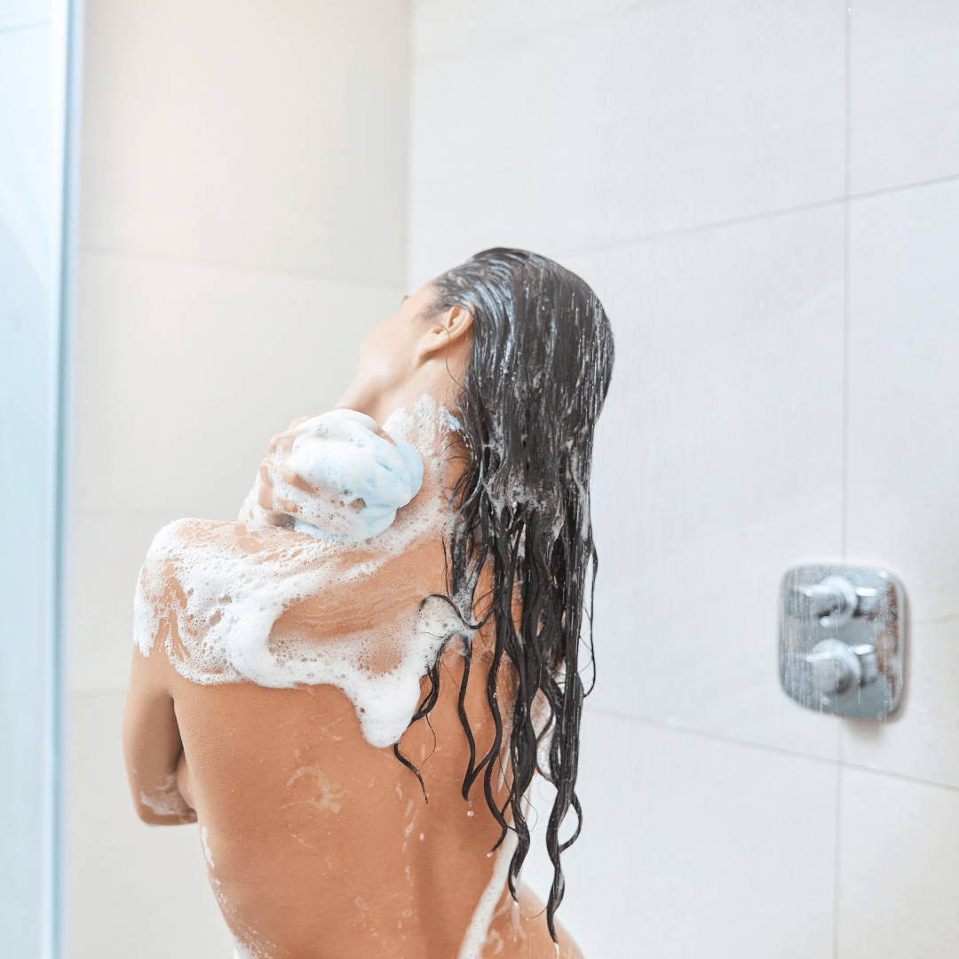 LOOFAH ON STRING - EXFOLIATING BODY PUFF