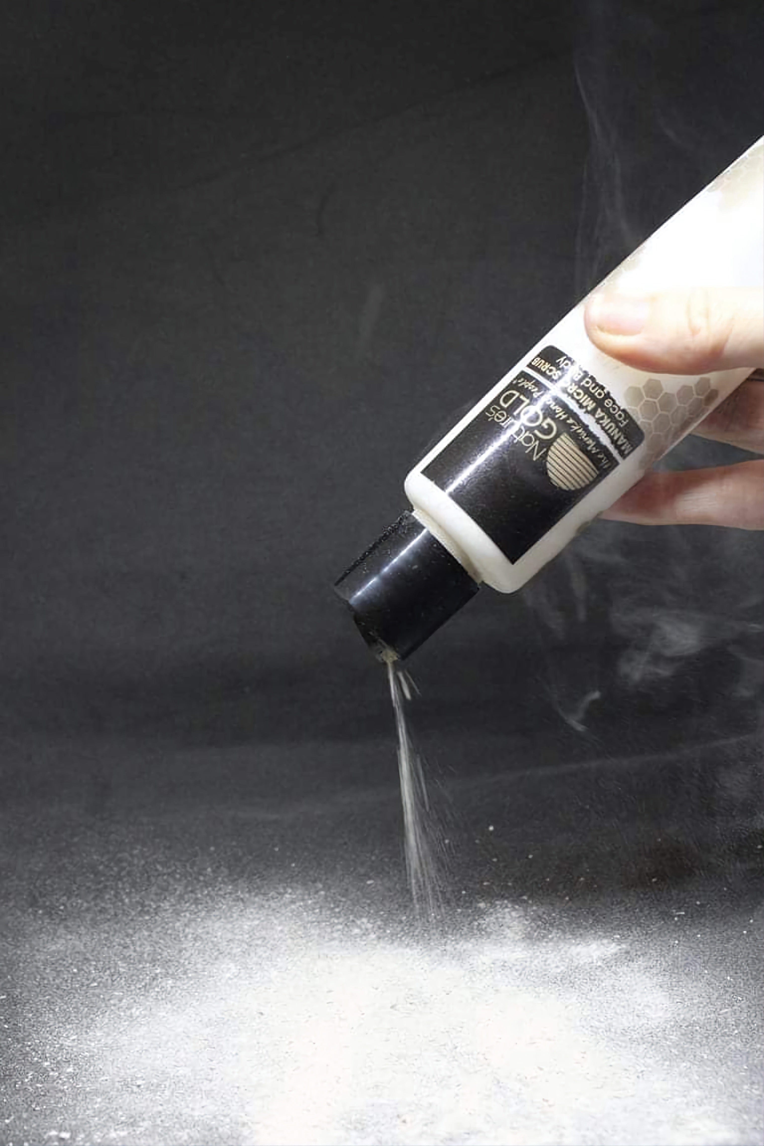 MANUKA MICRO FACE AND BODY SCRUB