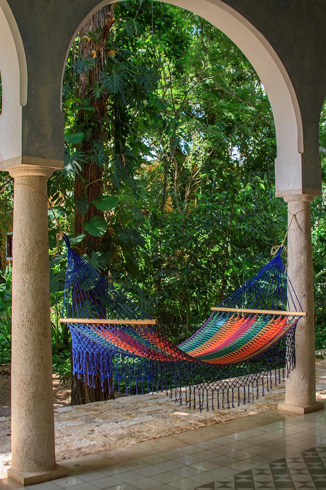 Hammocks Resort Queen Size Mexicana